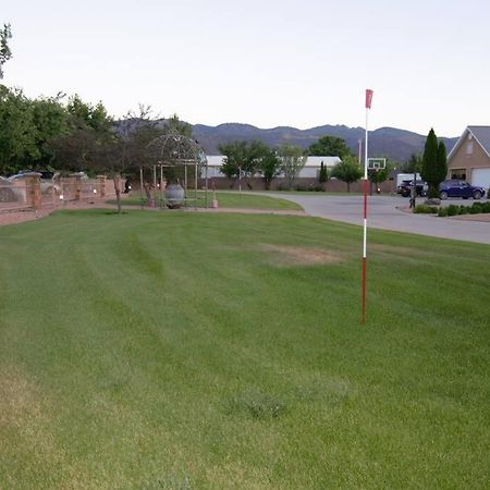 Tacit Shadow Resort Paradise Deluxe Suite, Gym, Coffee Bar, Hot-Tub, Free Laundry, Food Available Parowan Exteriör bild