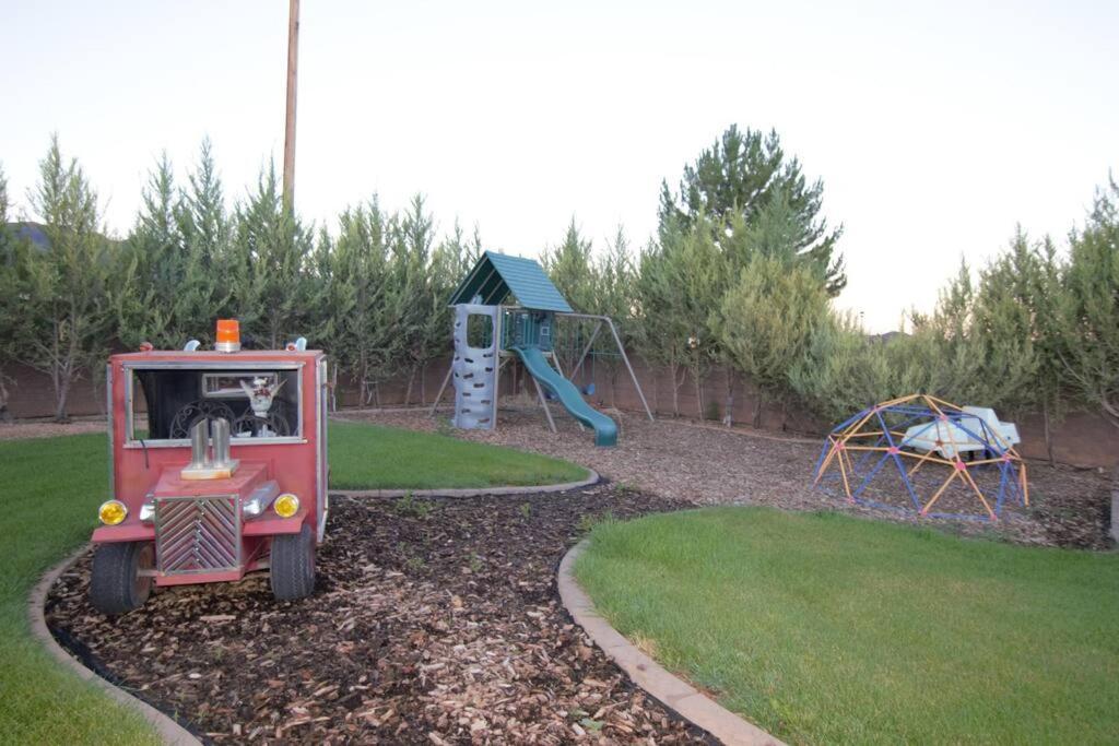 Tacit Shadow Resort Paradise Deluxe Suite, Gym, Coffee Bar, Hot-Tub, Free Laundry, Food Available Parowan Exteriör bild